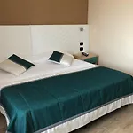 Hotel City Hotel