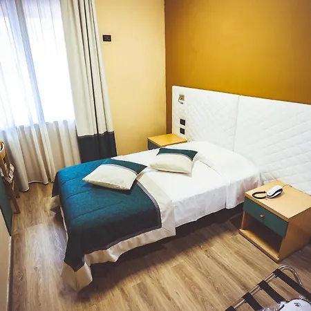 Hotel City Hotel