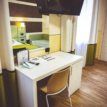 Hotel City Отель