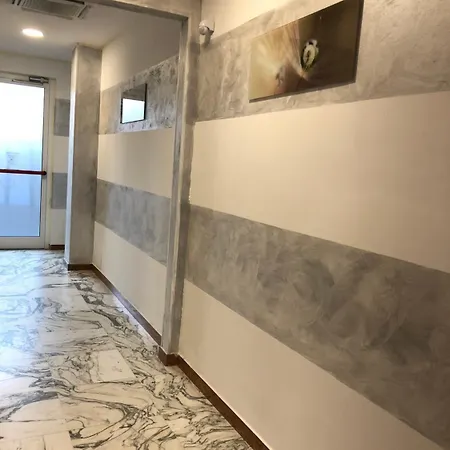 Hotel City 3* Кивассо