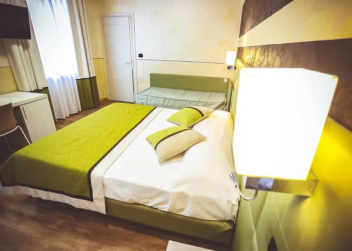 Hotel City Hotel 3*